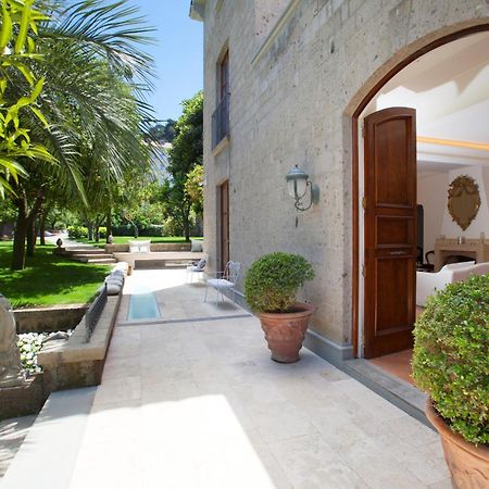 Amore Rentals - Villa Ebe Sorrento Exteriör bild
