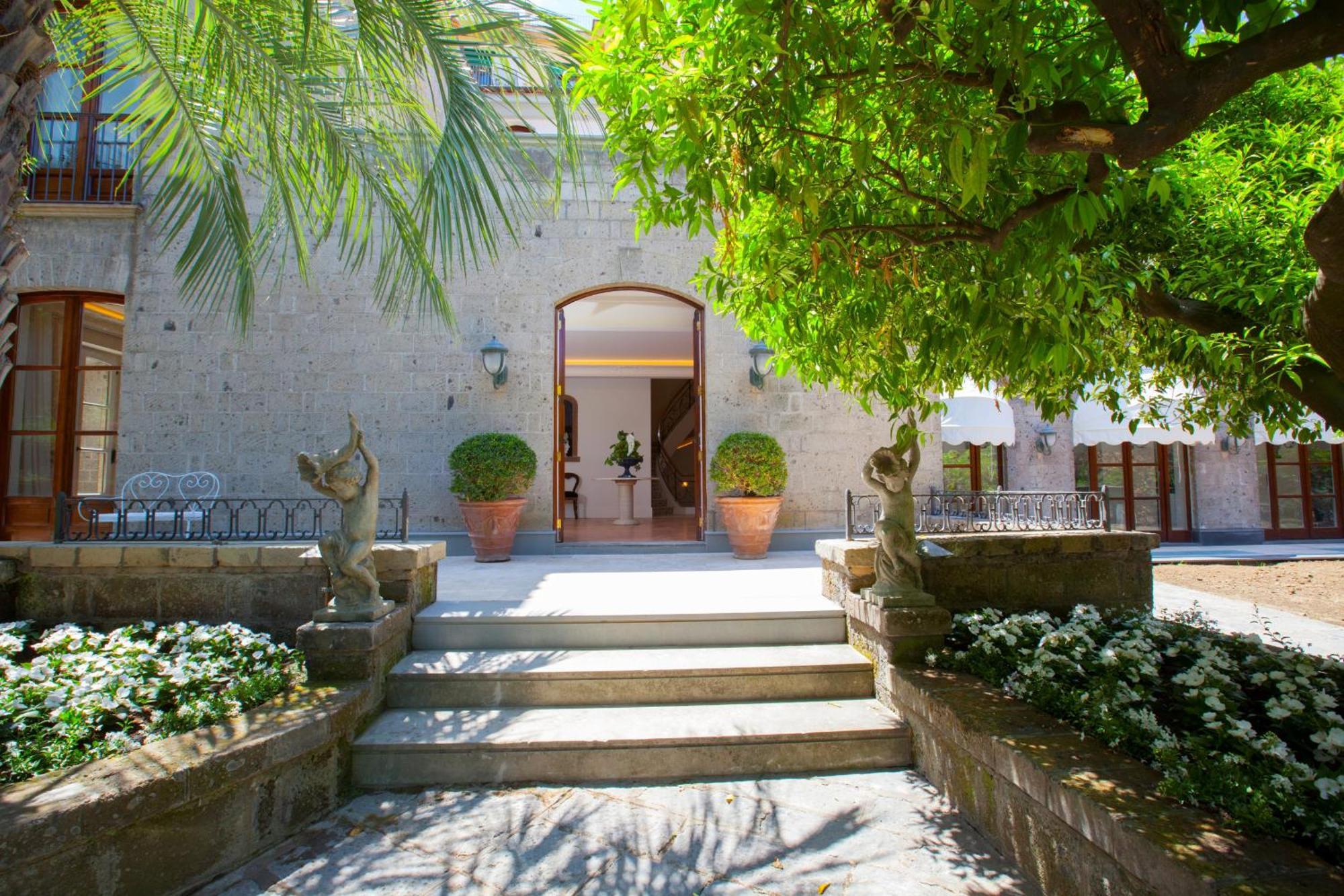 Amore Rentals - Villa Ebe Sorrento Exteriör bild